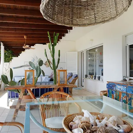 Scenic Retreat, Panoramic Near Pula Chia Ferienhaus Is Molas