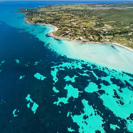 Scenic Retreat, Panoramic Near Pula Chia Ferienhaus